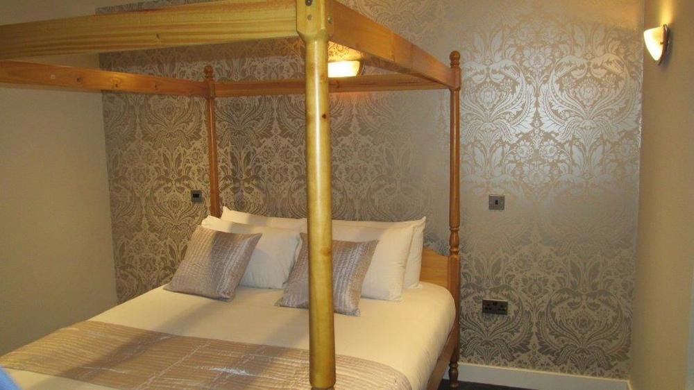 The R Inn Hotel Desborough Extérieur photo