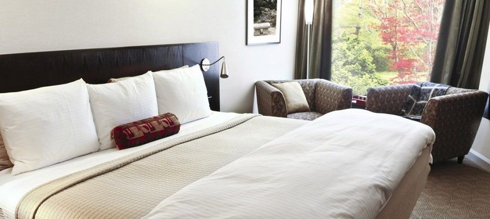 The R Inn Hotel Desborough Extérieur photo